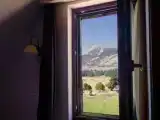 Кровать в общем номере