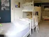 Кровать в общем номере