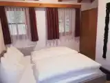 Трёхместный номер Стандарт с балконом