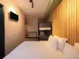 Кровать в общем номере