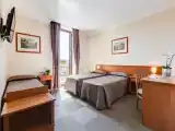 Трёхместный номер Стандарт