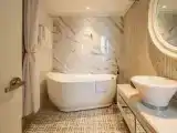 Полулюкс