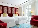 Четырёхместный клубный люкс с частичным видом