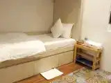 Кровать в общем номере