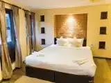 Двухместный номер Premium с балконом и с видом на горы