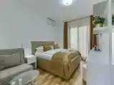 Двухместный номер Стандарт с балконом и с частичным видом на море