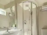 Полулюкс с балконом