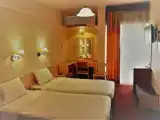 Двухместный номер Стандарт с видом на озеро