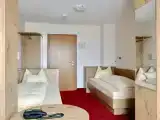 Двухместный номер Стандарт с балконом и с видом на город