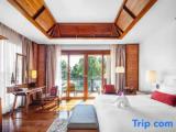 Двухместный номер Deluxe с балконом