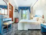 Полулюкс