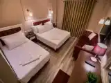 Трёхместный номер Luxury с балконом