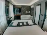Люкс с видом на сад