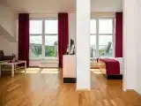 Люкс с балконом