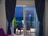 Трёхместный номер Deluxe с балконом