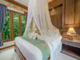 Семейный номер Стандарт с балконом и с частичным видом на море