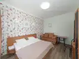 Полулюкс