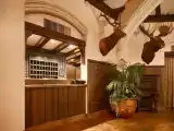 Кровать в общем номере
