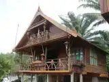 Вилла с 4 комнатами
