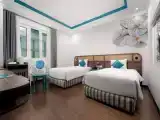 Семейный номер Стандарт с частичным видом на море