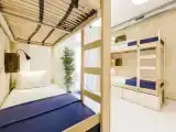 Кровать в общем номере (женский номер)