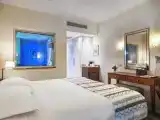 Двухместный номер Deluxe с балконом и с частичным видом на море