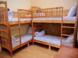 Кровать в общем номере (мужской номер)
