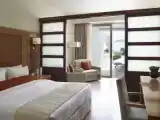 Двухместный полулюкс Private Pool с видом на море