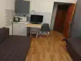 Студия c 1 комнатой с балконом
