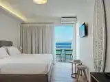 Номер Deluxe с балконом и с видом на море