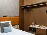 Номер Prestige с балконом и с видом на парк
