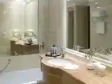 Номер Deluxe с балконом и с красивым видом из окна
