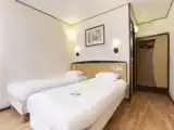 Двухместный номер Стандарт с балконом