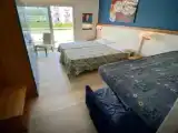 Трёхместный номер Стандарт с балконом