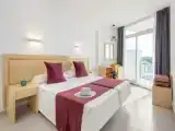 Двухместный номер Стандарт с балконом