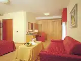 Полулюкс с балконом и с видом на озеро