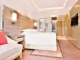Двухместный номер Deluxe с красивым видом из окна