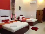 Семейный номер Стандарт с видом на бассейн