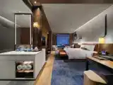 Двухместный клубный номер Premium с видом на реку