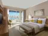Двухместный номер Superior с частичным видом на море