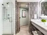 Двухместный номер Стандарт с балконом и с видом на залив