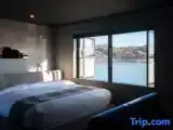 Люкс с видом на озеро
