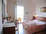 Трёхместный номер Стандарт