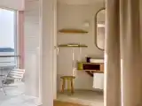 Двухместный номер Стандарт с балконом и с видом на озеро