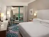 Двухместный номер Deluxe с частичным видом на море