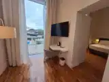 Люкс с частичным видом на море