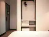 Двухместный номер Стандарт с балконом