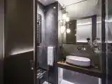 Одноместный полулюкс с балконом и с видом на город