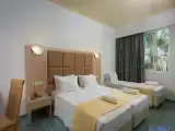 Трёхместный номер Стандарт