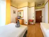 Четырёхместный номер с видом на море